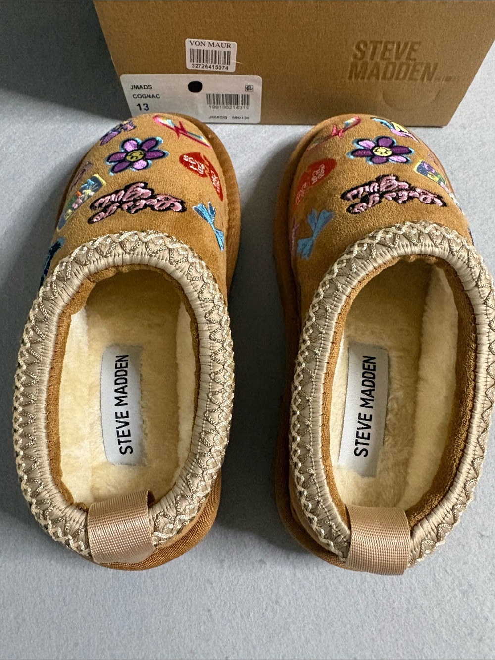 NWT Steve Madden Girls' Mads Slipper Tan Embroidered Cozy Slippers Sz 13 - Picture 7 of 7